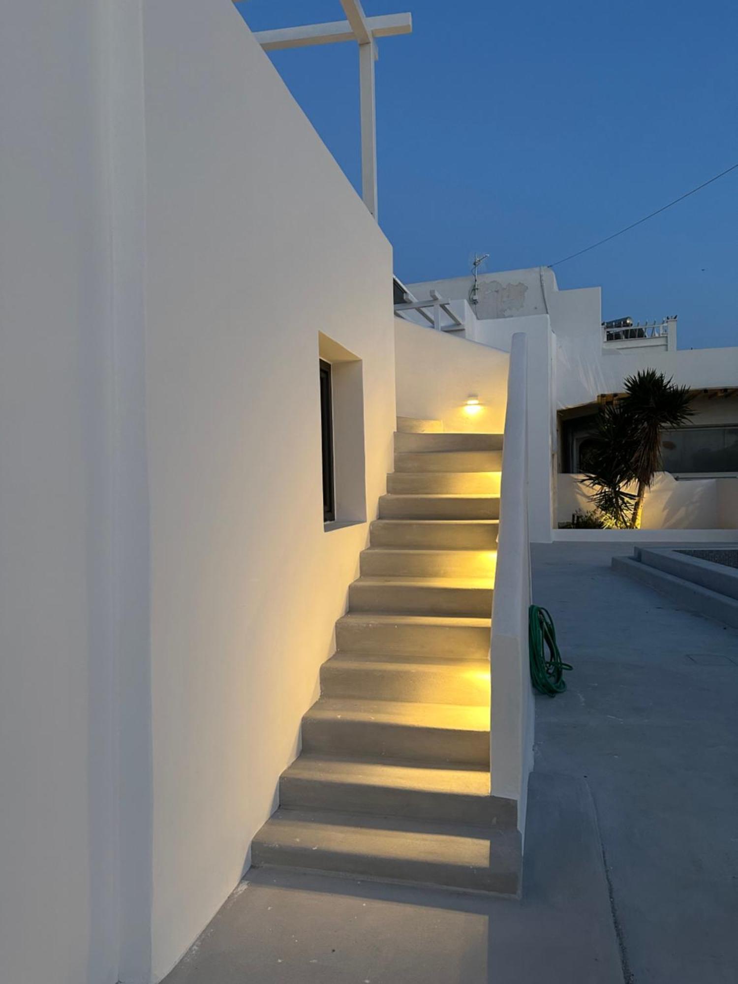 The Coast Suites Tourlos Extérieur photo